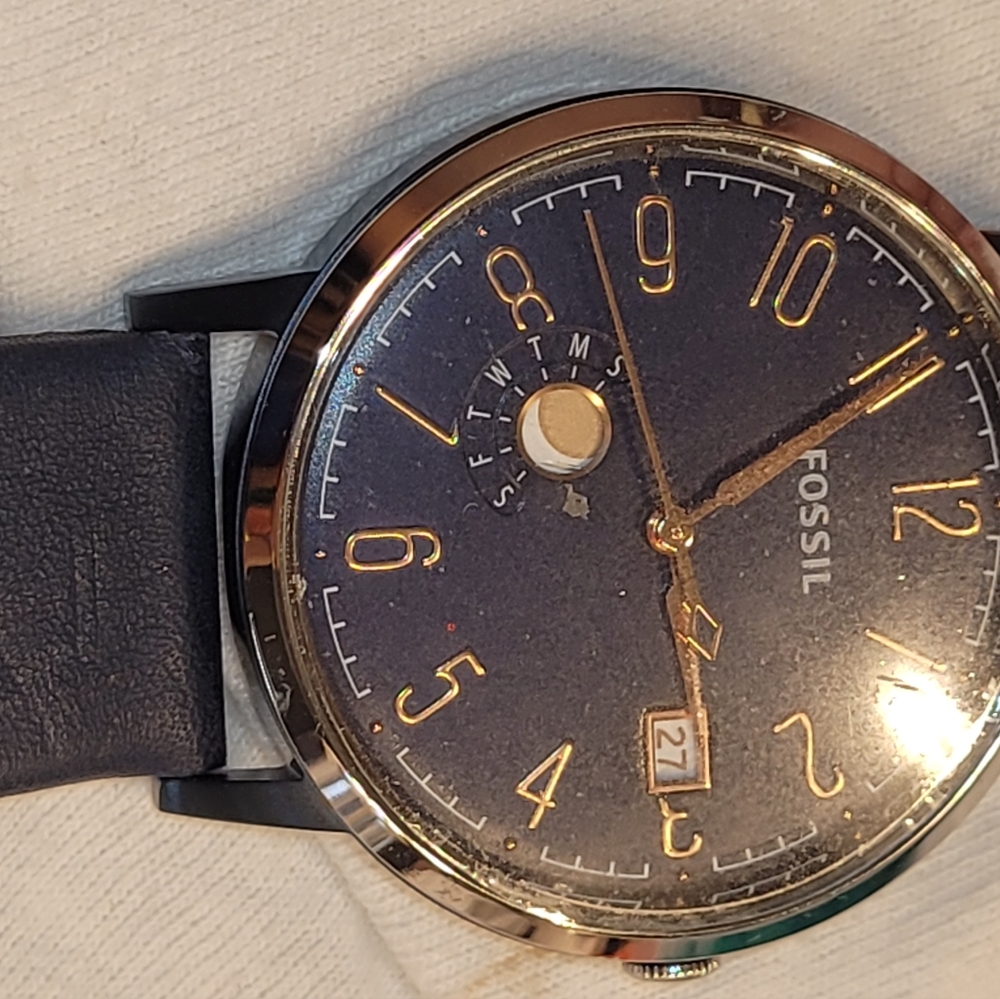 Fossil watch